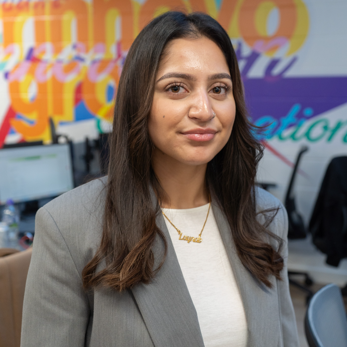 Zaynab Khan's profile picture